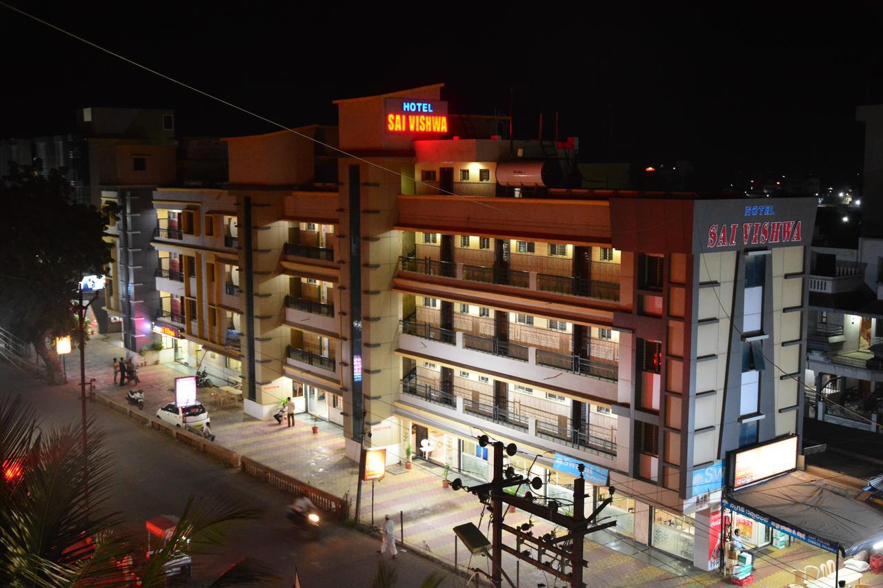 Hotel Sai Vishwa Shirdi Exteriör bild
